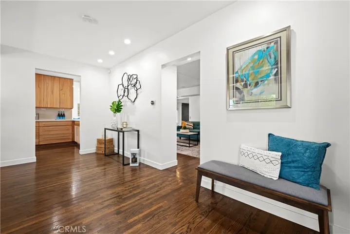 260 The Toledo, Long Beach, California 90803