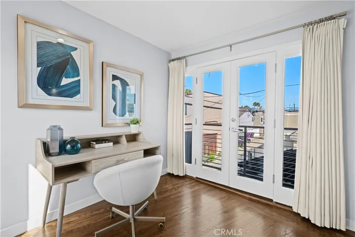 260 The Toledo, Long Beach, California 90803