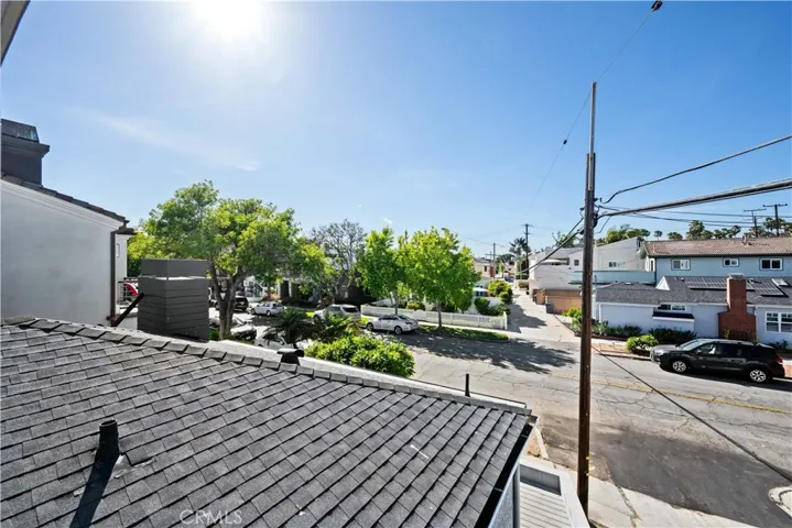 260 The Toledo, Long Beach, California 90803
