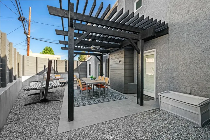 260 The Toledo, Long Beach, California 90803