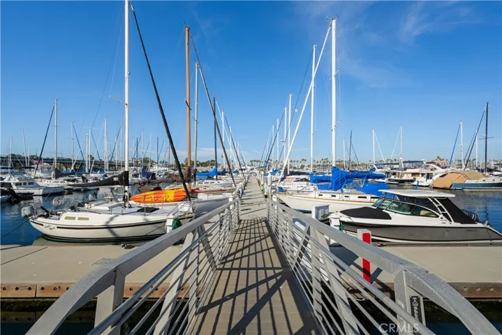 260 The Toledo, Long Beach, California 90803