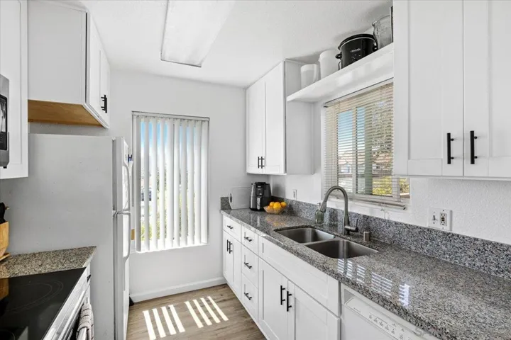 868 S Rancho Santa Fe A, San Marcos, California 92078
