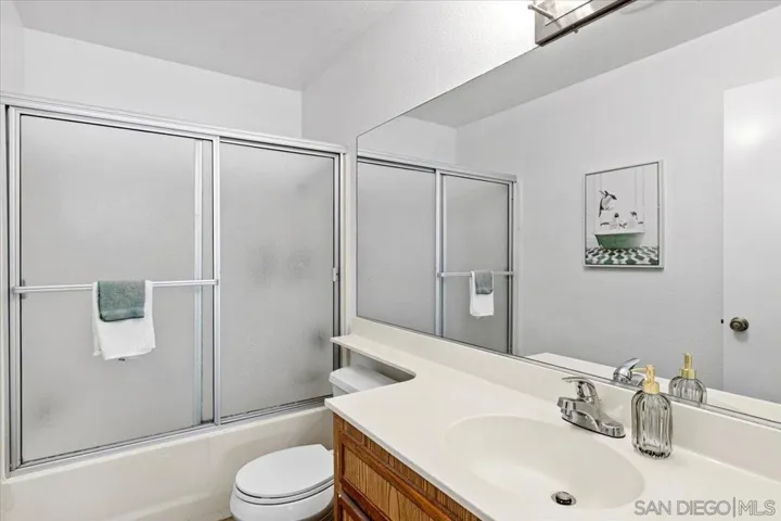868 S Rancho Santa Fe A, San Marcos, California 92078