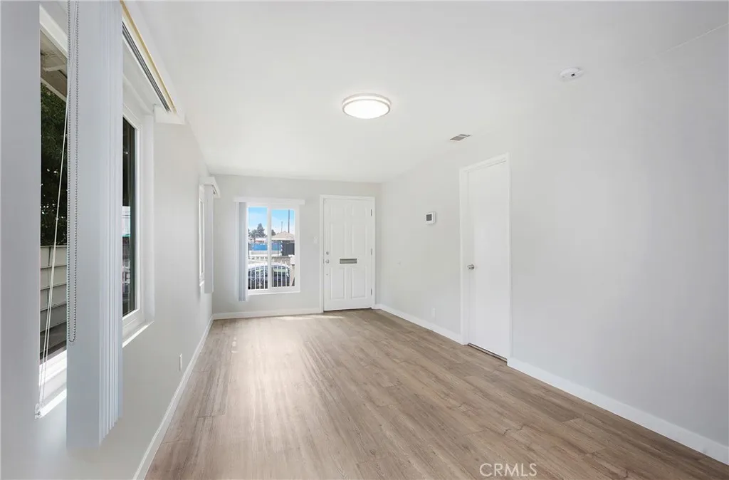 1435 E Colon St, Wilmington, California 90744 home-pic-18