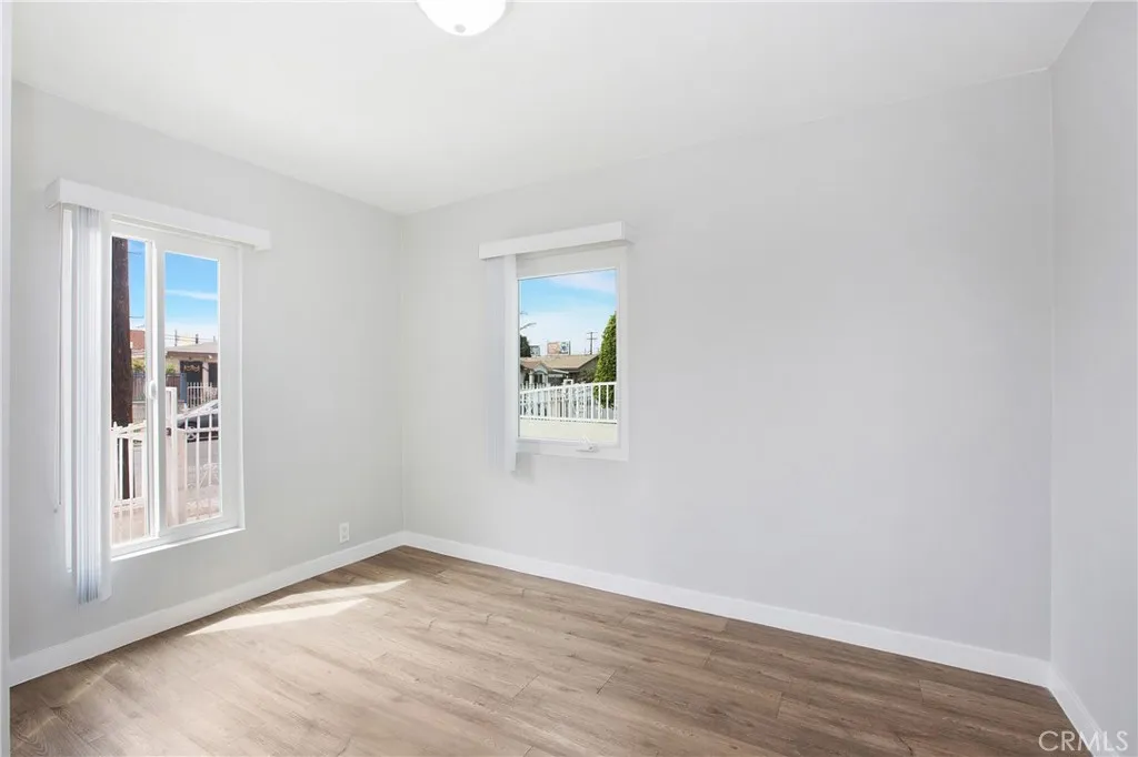 1435 E Colon St, Wilmington, California 90744 home-pic-8