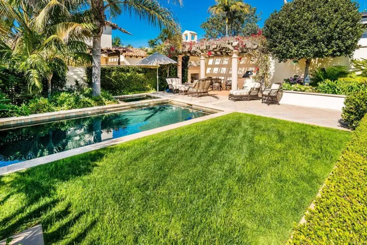 134 8th Street, Del Mar, California 92014