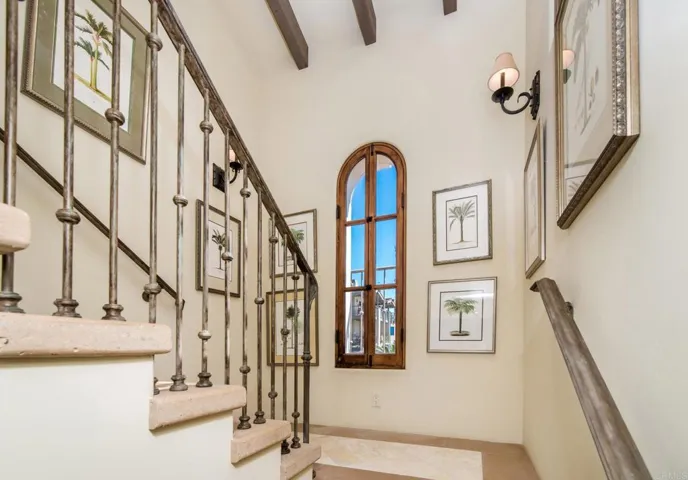 134 8th Street, Del Mar, California 92014