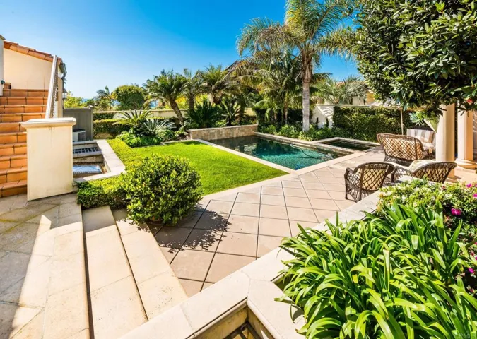 134 8th Street, Del Mar, California 92014