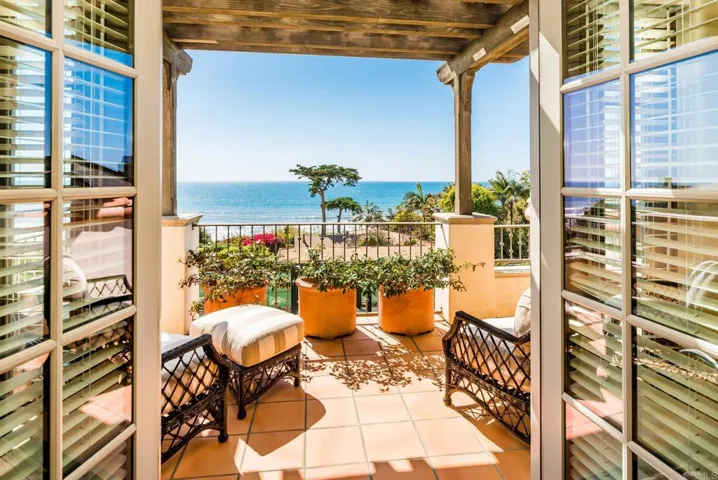 134 8th Street, Del Mar, California 92014