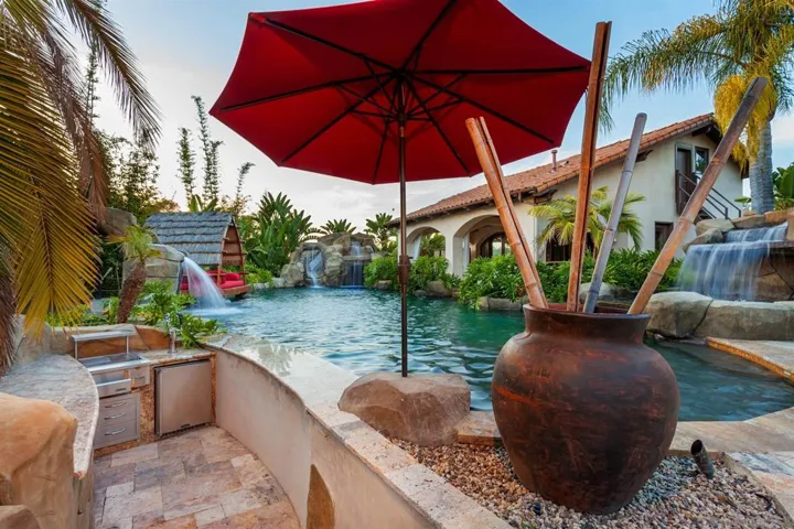 16210 Via Cazadero, Rancho Santa Fe, California 92067