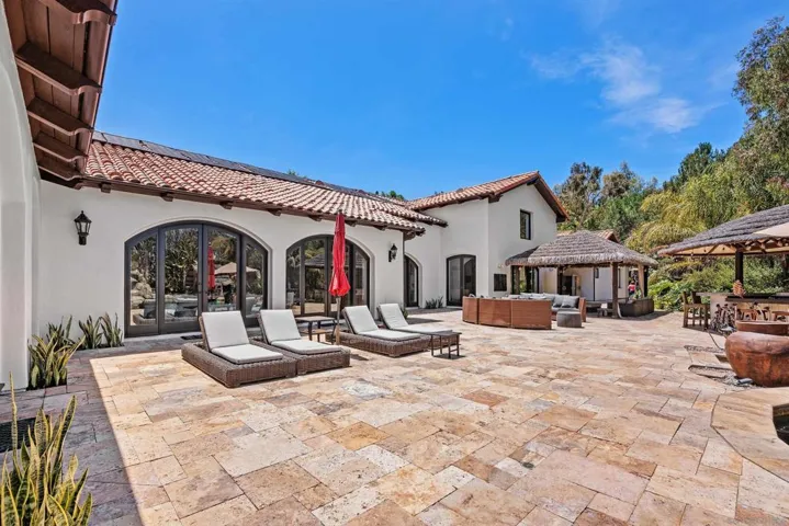 16210 Via Cazadero, Rancho Santa Fe, California 92067