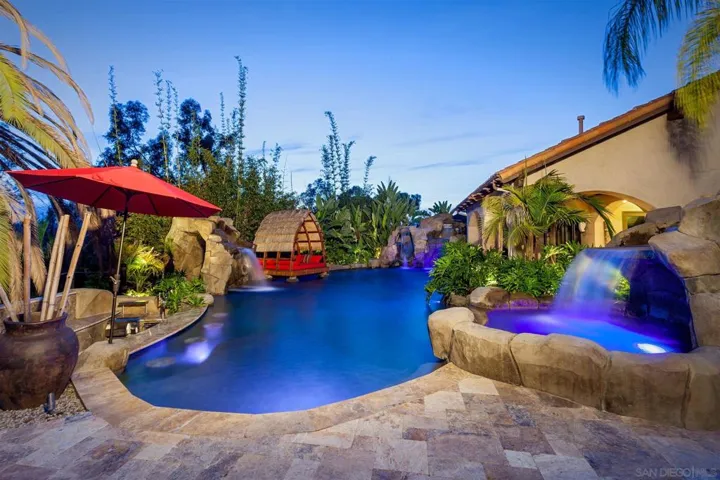 16210 Via Cazadero, Rancho Santa Fe, California 92067