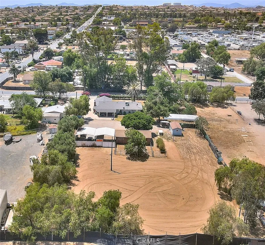 18460 Hibiscus Avenue, Riverside, California 92508 home-pic-46