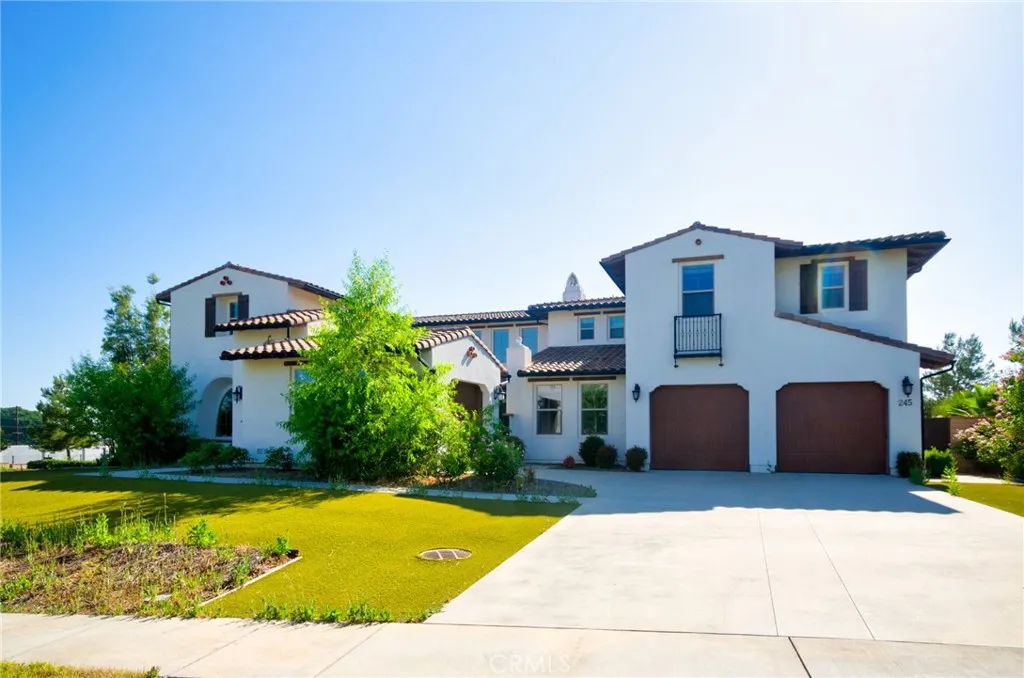 245 Snapdragon Lane, Glendora, California 91741, 6 Bedrooms Bedrooms, ,5 BathroomsBathrooms,Residential,For Sale,Snapdragon,TR25157340