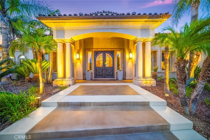 Front Entryway