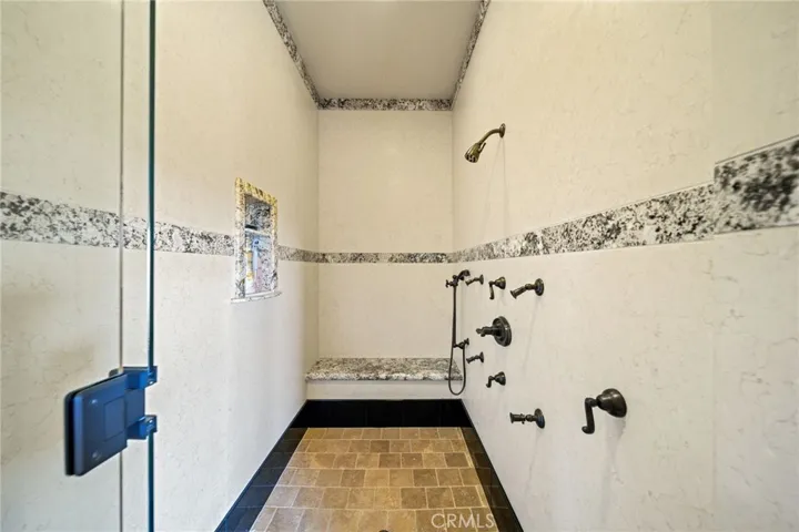 First Floor Mastebath