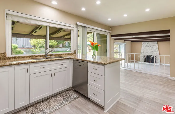 6032 Sandbrook Drive, Rancho Palos Verdes, California 90275