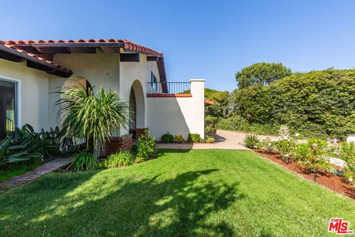6032 Sandbrook Drive, Rancho Palos Verdes, California 90275
