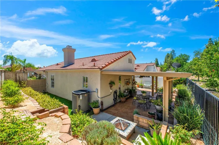 40633 Corte Albara, Murrieta, California 92562