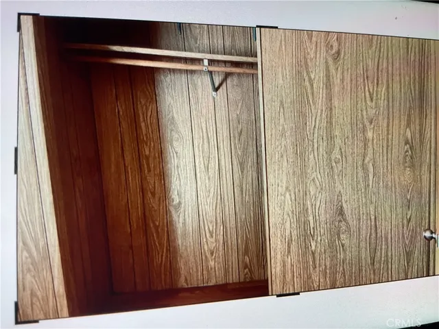 2nd Bedroom Closet