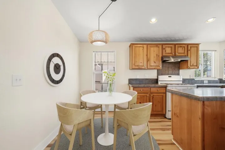 999 Old San Jose, Soquel, California 95073