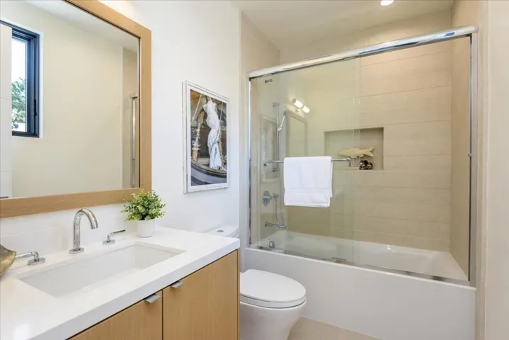 1025 Continental Drive, Menlo Park, California 94025