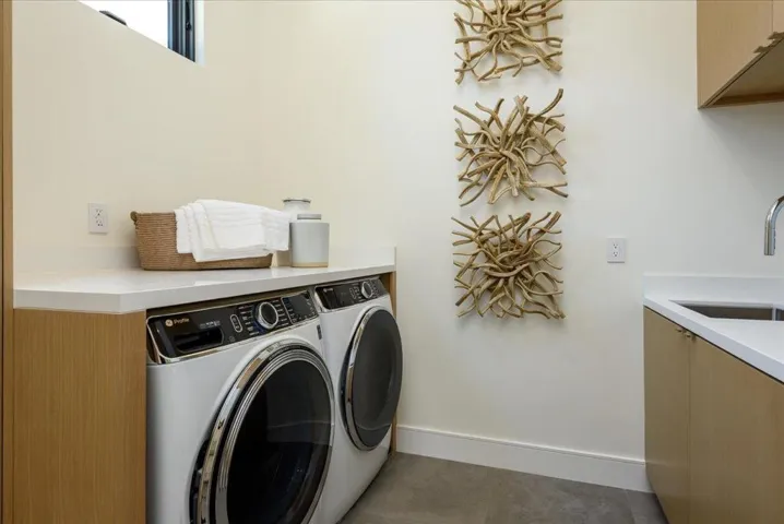 1025 Continental Drive, Menlo Park, California 94025