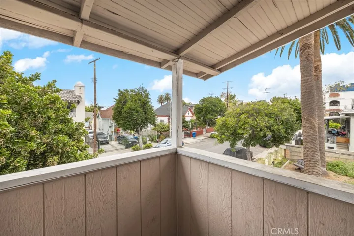 1631 W 11th Place, Los Angeles, California 90015