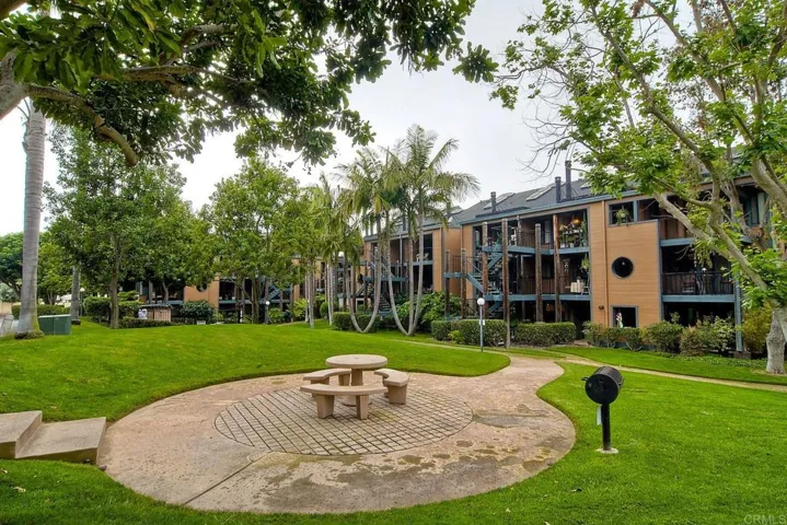 4015 Canario Street E, Carlsbad, California 92008