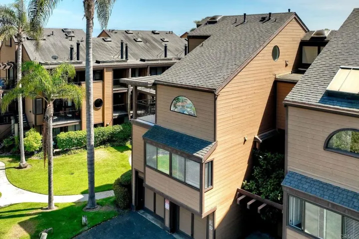 4015 Canario Street E, Carlsbad, California 92008