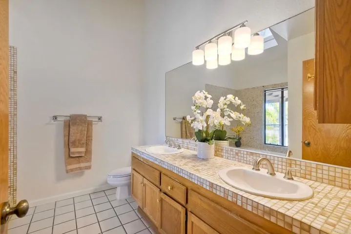 4015 Canario Street E, Carlsbad, California 92008