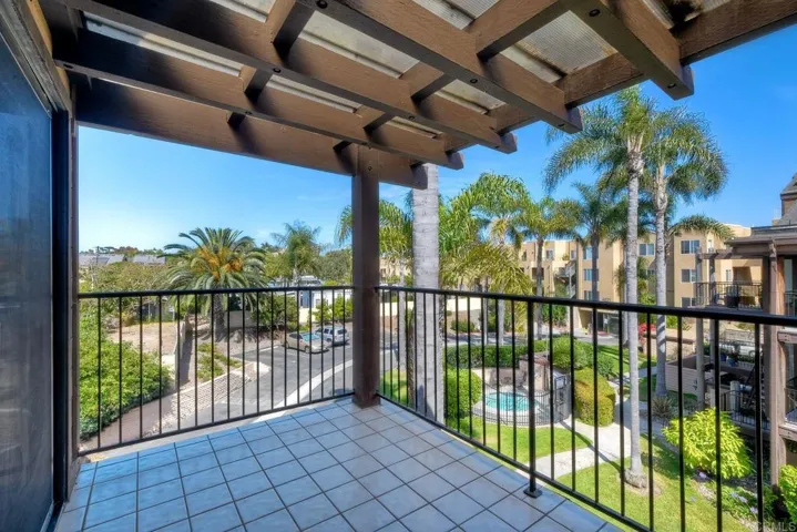 4015 Canario Street E, Carlsbad, California 92008