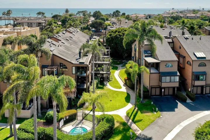 4015 Canario Street E, Carlsbad, California 92008