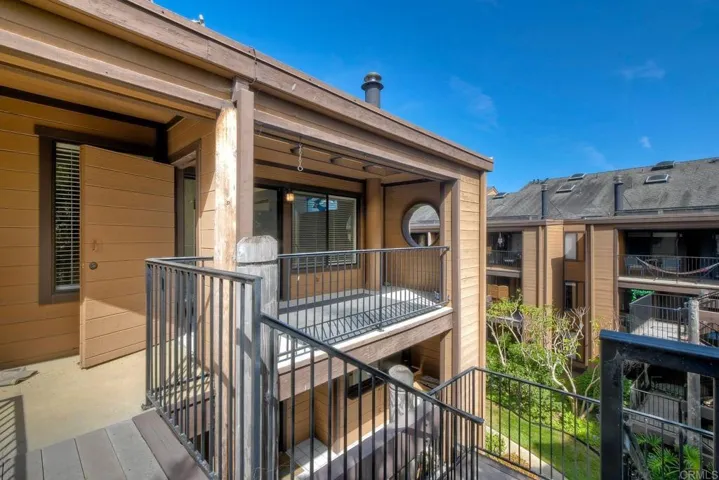 4015 Canario Street E, Carlsbad, California 92008