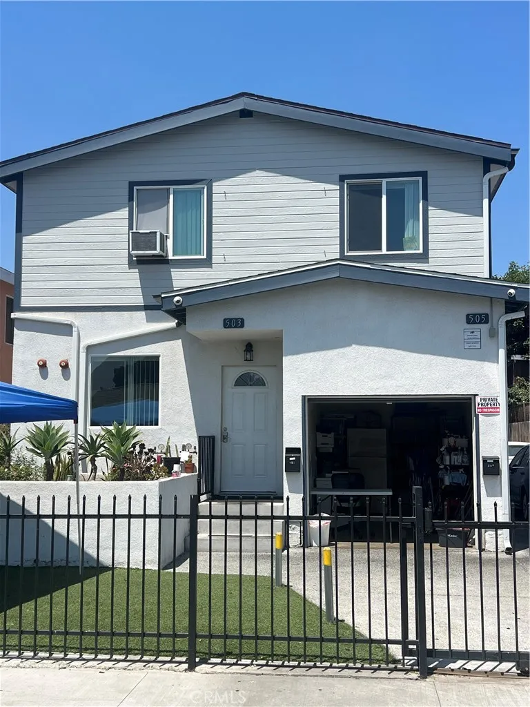 505 E 68th Street, Los Angeles, California 90003 home-pic-0