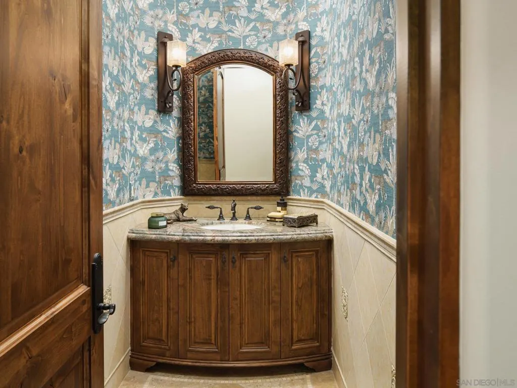 16409 Via De Santa Fe, Rancho Santa Fe, California 92067 home-pic-23