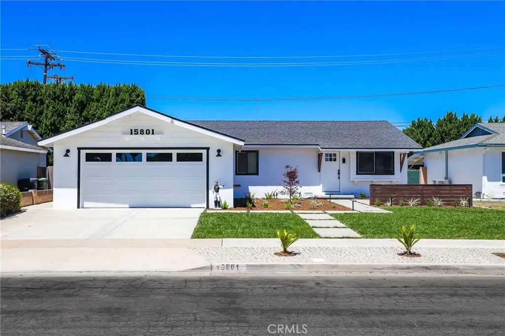 15801 Carrie Lane, Huntington Beach, California 92647, 3 Bedrooms Bedrooms, ,2 BathroomsBathrooms,Residential,For Sale,Carrie,PW25156008