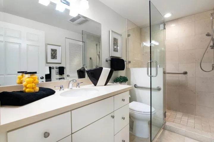 1 Baldwin Avenue 510, San Mateo, California 94401