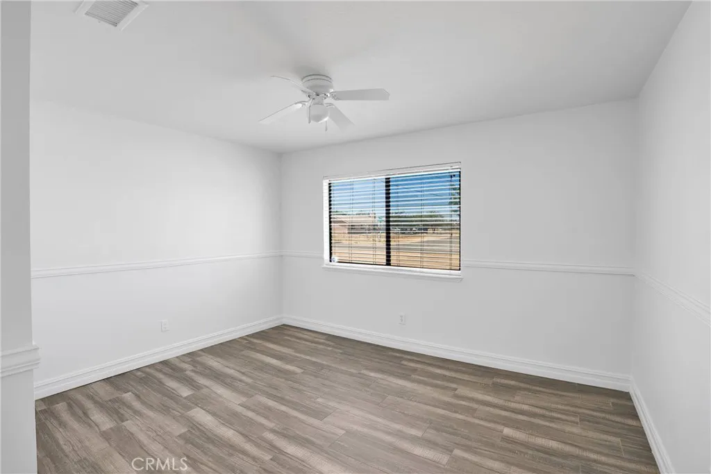 17761 Pine Street, Hesperia, California 92345 home-pic-24