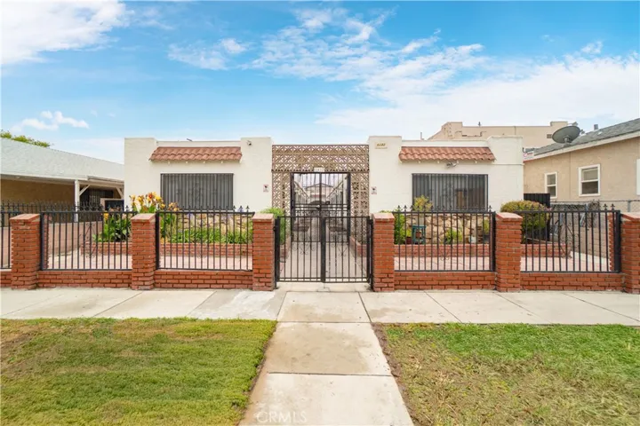 1432 Gaviota Avenue, Long Beach, California 90813