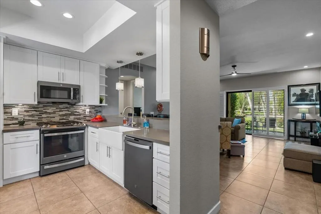 67527 N Portales Drive, Cathedral City, California 92234 home-pic-9