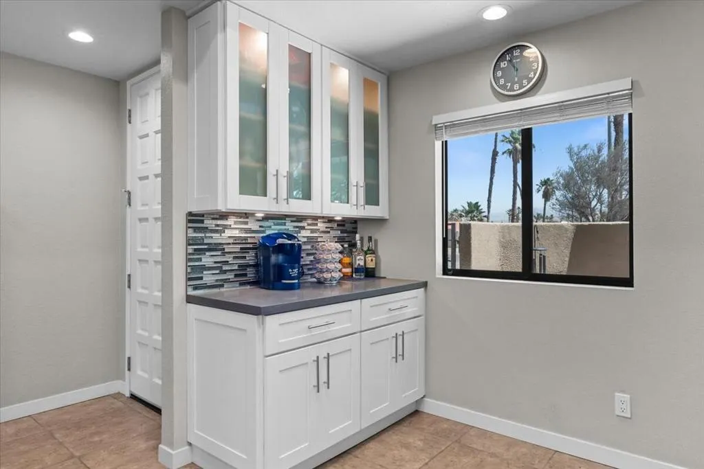67527 N Portales Drive, Cathedral City, California 92234 home-pic-12