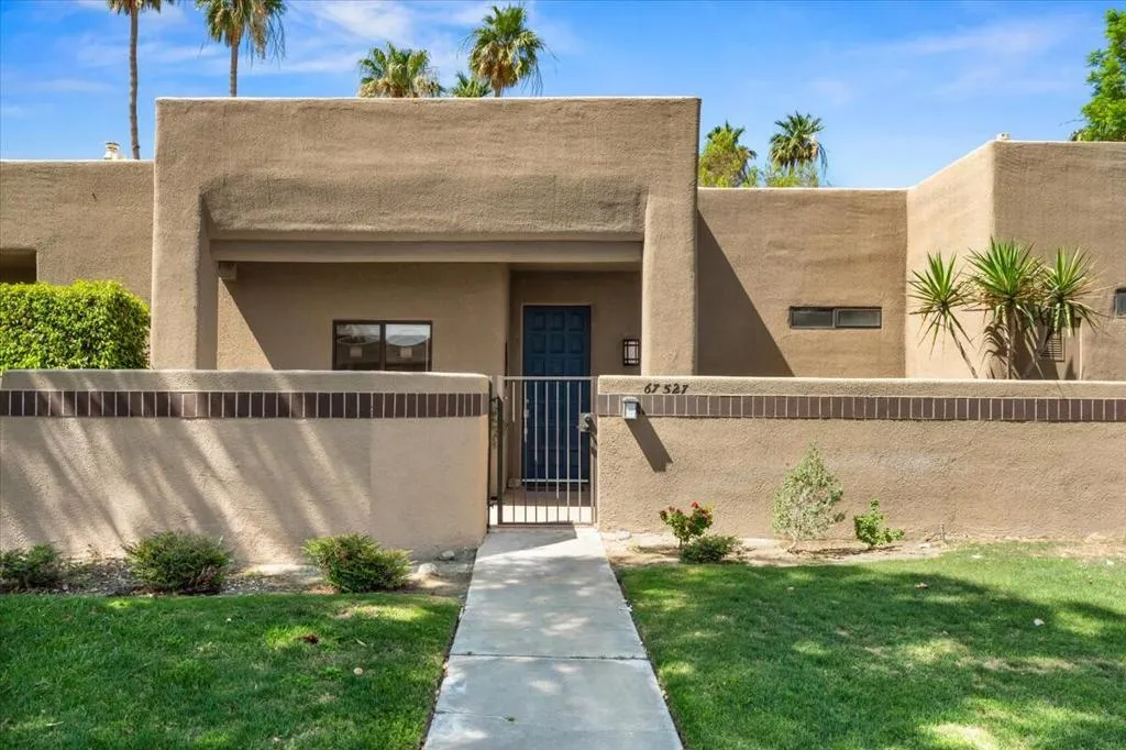 67527 N Portales Drive, Cathedral City, California 92234 home-pic-2