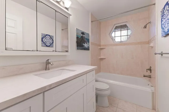 5023 Rick Drive, Santa Rosa, California 95409