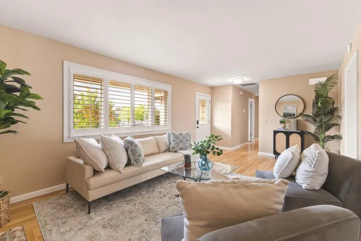 5023 Rick Drive, Santa Rosa, California 95409