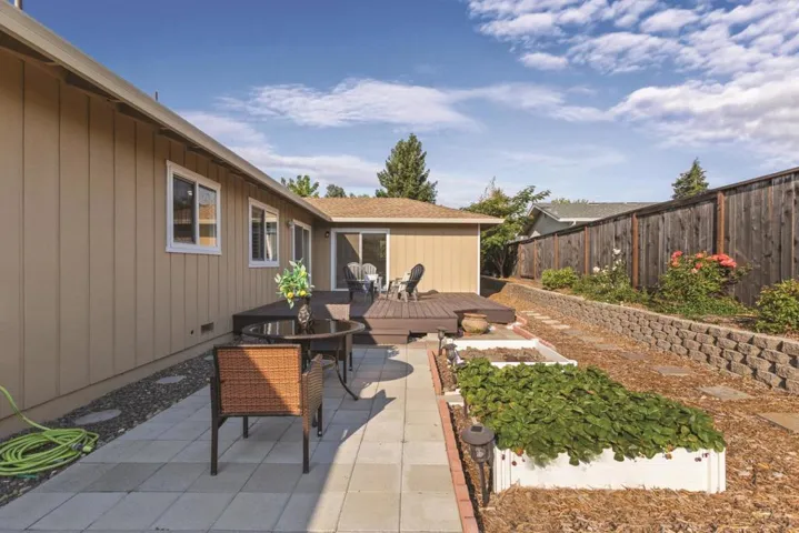 5023 Rick Drive, Santa Rosa, California 95409