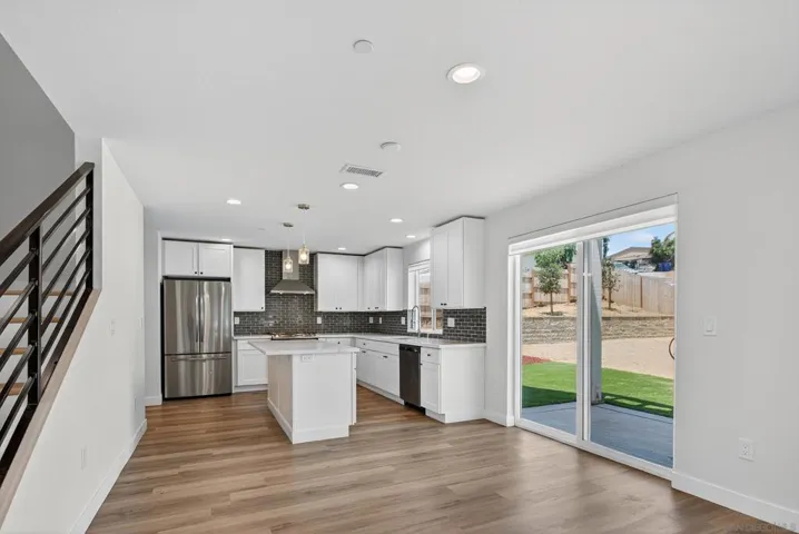 2811 C Avenue, National City, California 91950