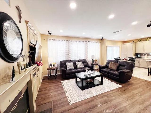 28303 Sycamore Drive, Saugus, California 91350