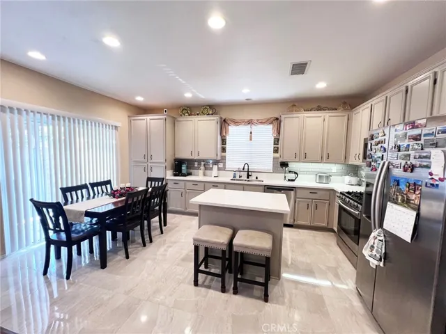 28303 Sycamore Drive, Saugus, California 91350