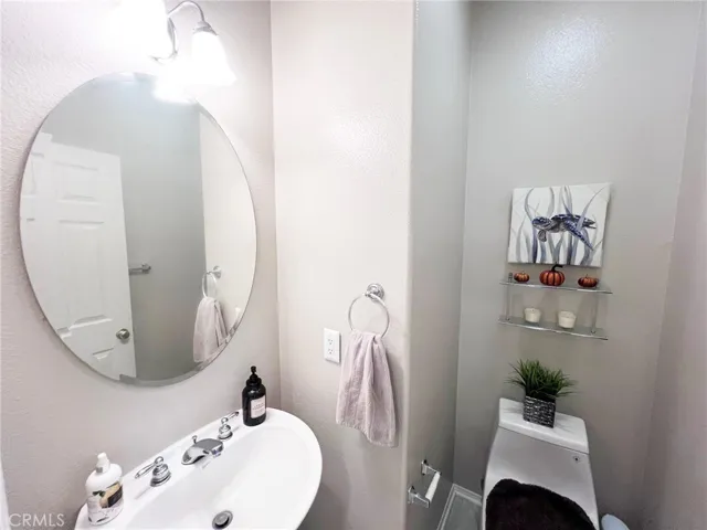 28303 Sycamore Drive, Saugus, California 91350